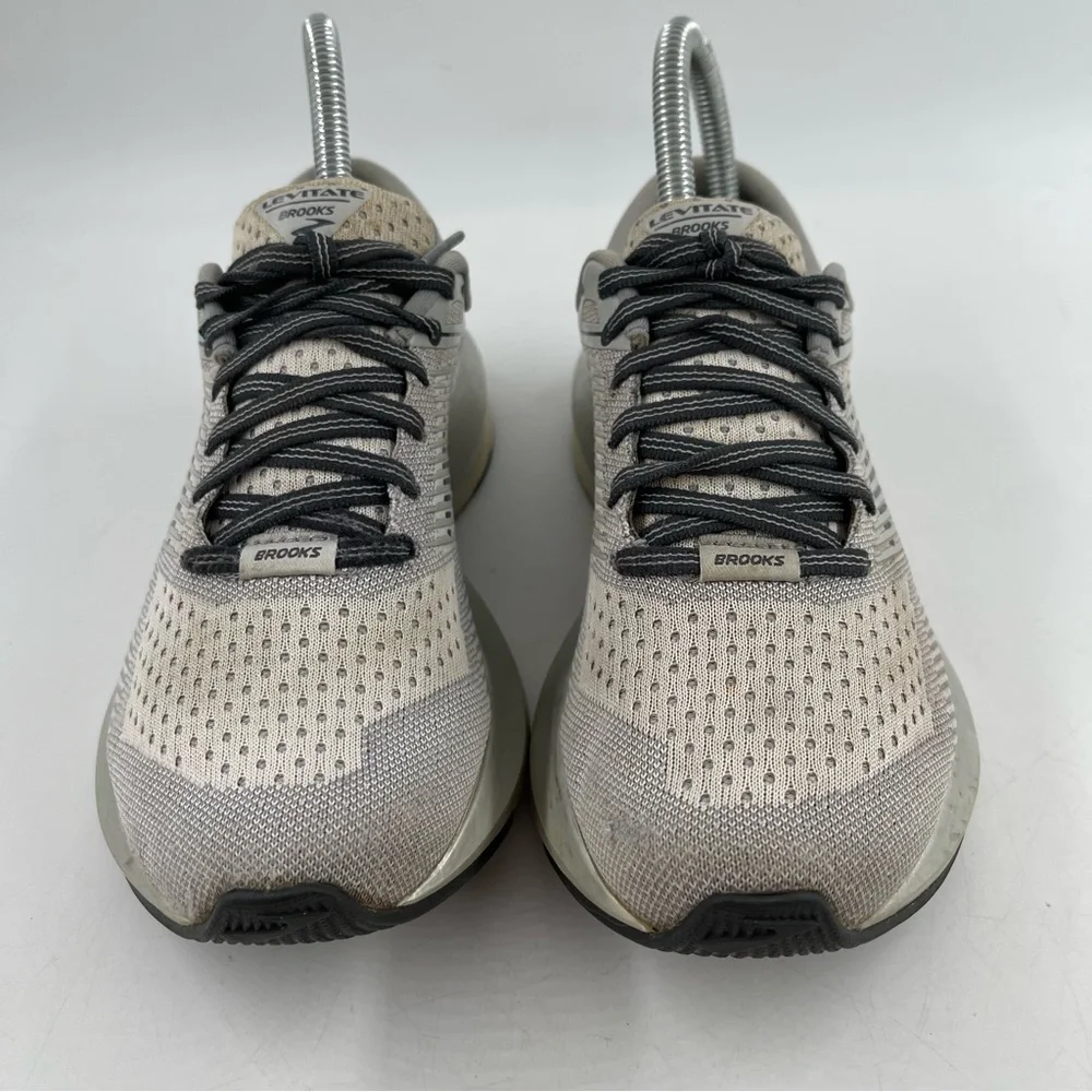 Brooks Women’s Levitate Silver Grey Running Shoes - Size 6 - Picture 3 of 11